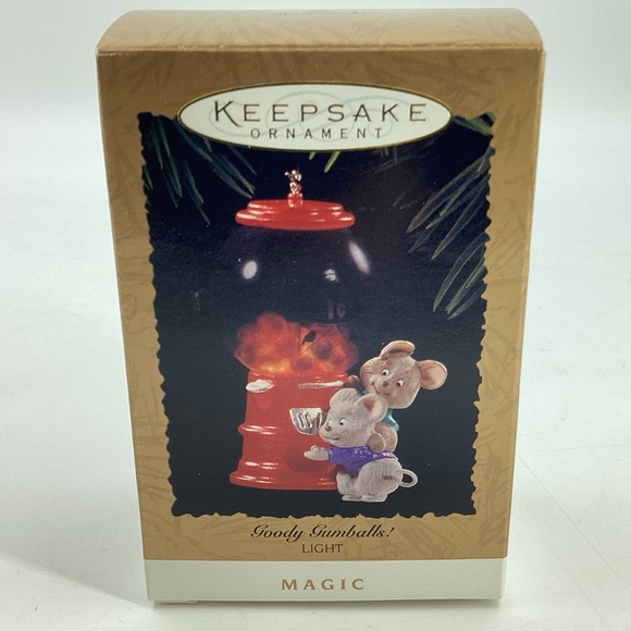 Hallmark Keepsake 1995 Ornament Goody Gumballs Lights WORKS!